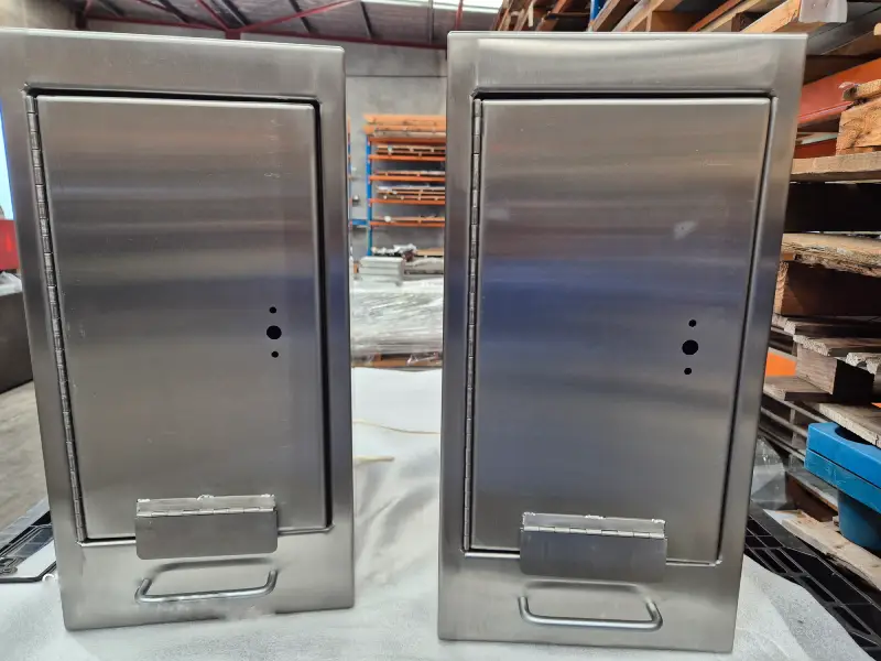 Metal Works - Metalmen